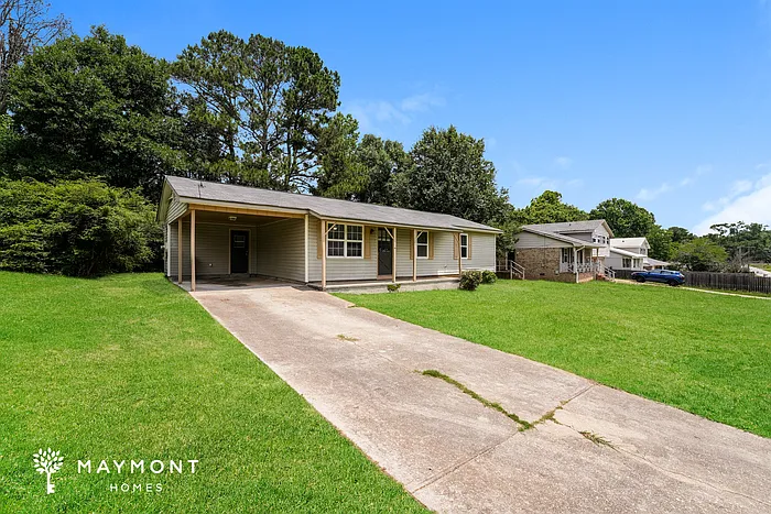 612 Ralph Rd SE — Photo 3