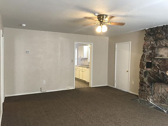 4th image of 231 2nd Ave