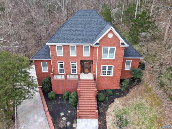 1319 Chesterfield Rd SE, Huntsville, AL 35803