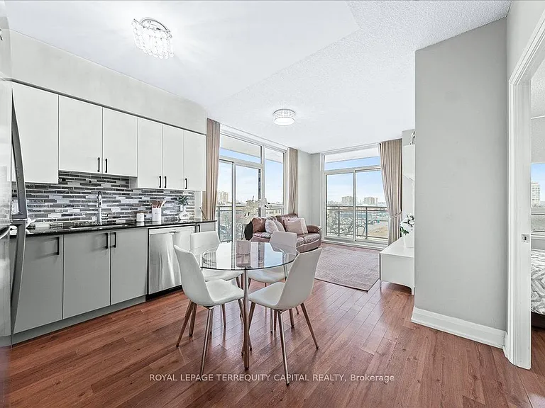 85 N Park Rd #505 — Photo 13