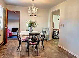 225 Excelsior Ave N, Annandale, MN 55302