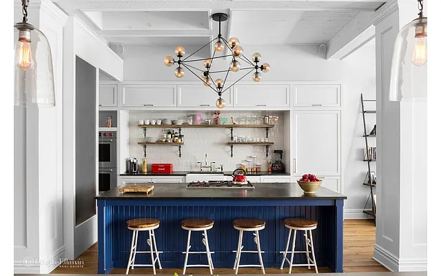 Sold by Douglas Elliman | media 2