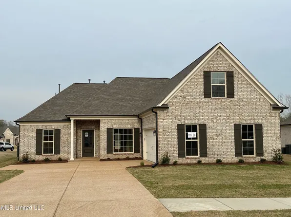 1794 Benton Dr, Hernando, MS 38632