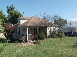 7481 Ridge Rd, Radford, VA 24141