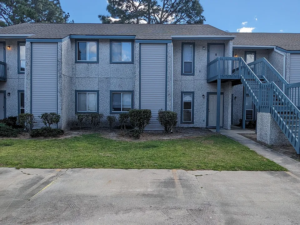 910 Brett Dr #57