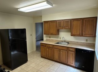 143 Oneida St APT 1, Pittsburgh, PA 15211