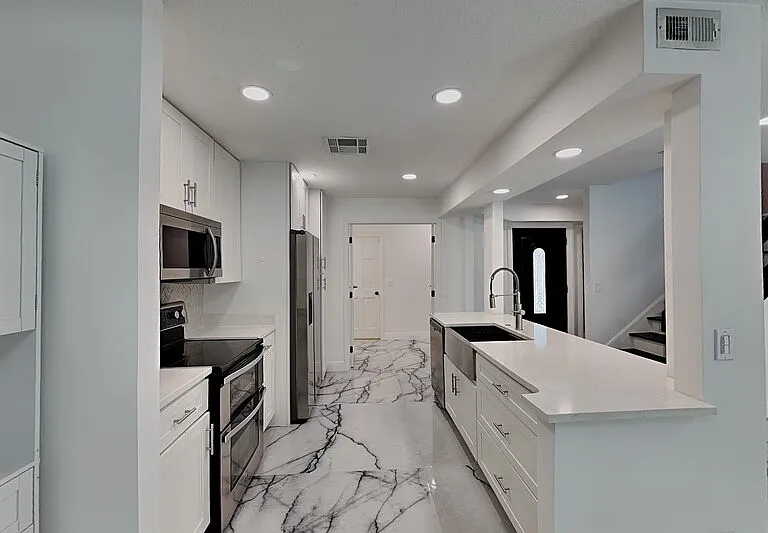 8212 Citrus Chase Dr — Photo 15