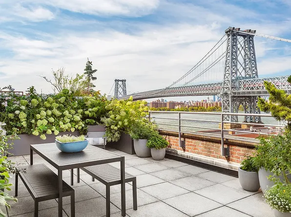 20 Broadway image 1 of 8