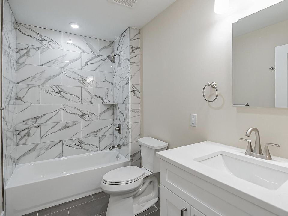 2nd image of 3323 N 16th St #2F