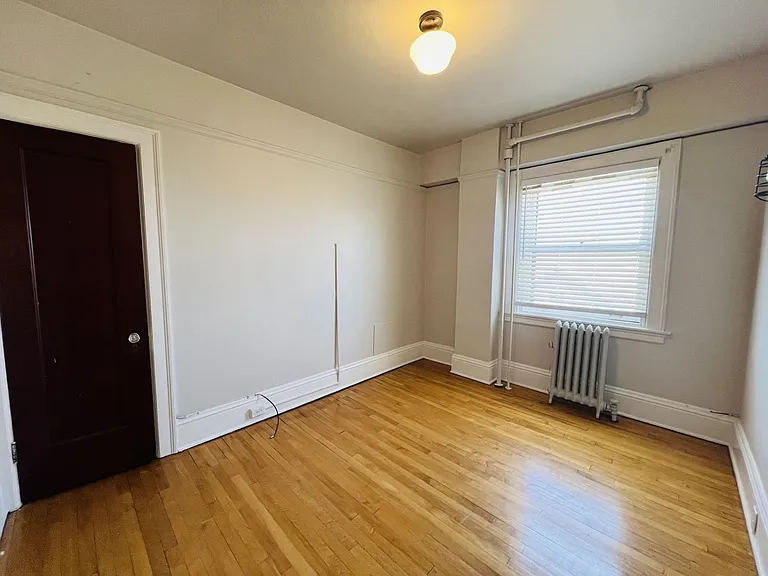 RH Blackstone — Photo 21
