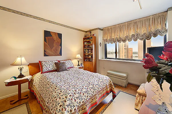 Sold by CORE | media 1