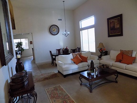 4th image of 840 E Grosvener Hills Pl