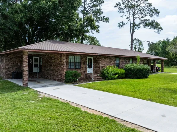 325 SW Leisure Dr, Lake City, FL 32025