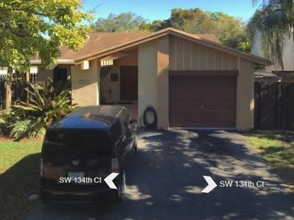 10801 SW 134th Ct, Miami, FL 33186