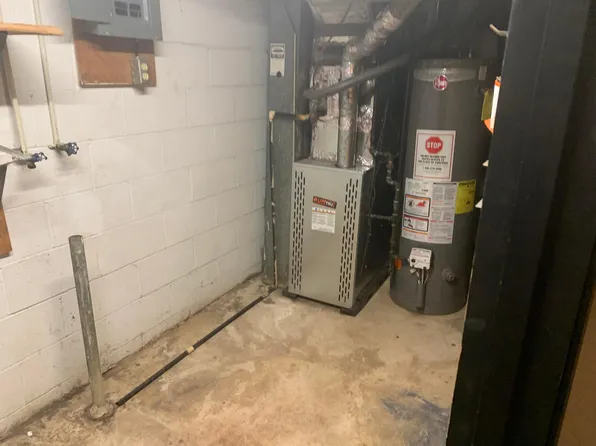 87 Tarryton Ct W, Columbus, OH 43228