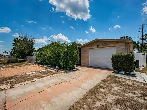 4846 Gaslight Ave, Holiday, FL 34690