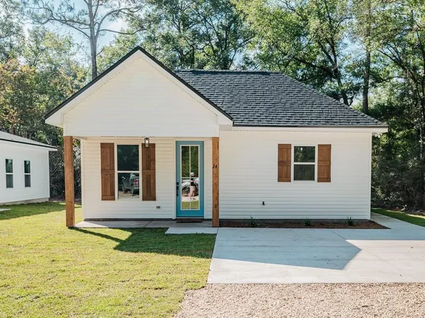 34 Lm St, Crawfordville, FL 32327