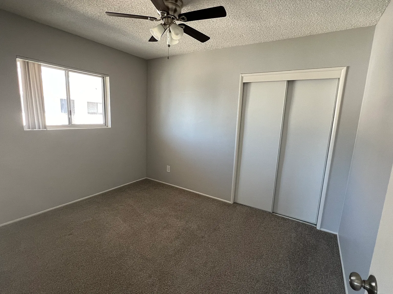 2 bed, 700 sqft, $2,150 — Photo 4
