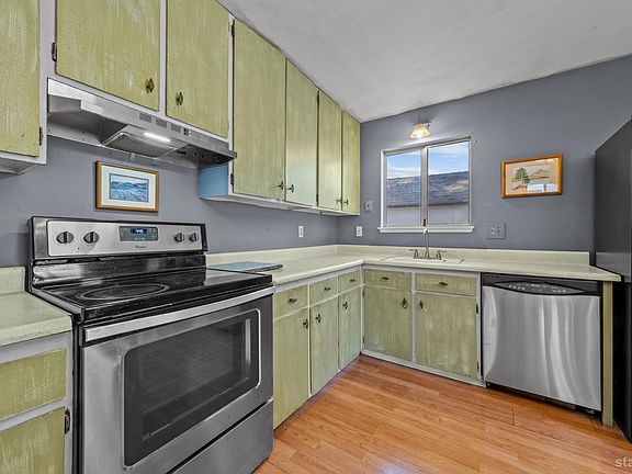 4th image of 1034 Washoan Blvd