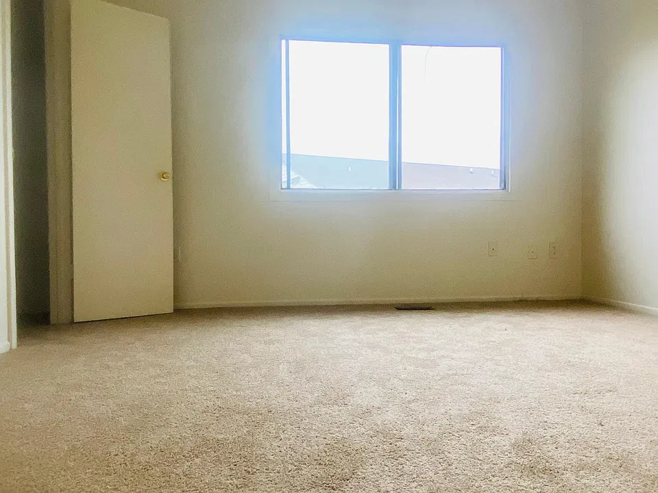 1718 Crimson Tree Way #27-B