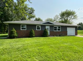 1904 County Road 2605, Moberly, MO 65270