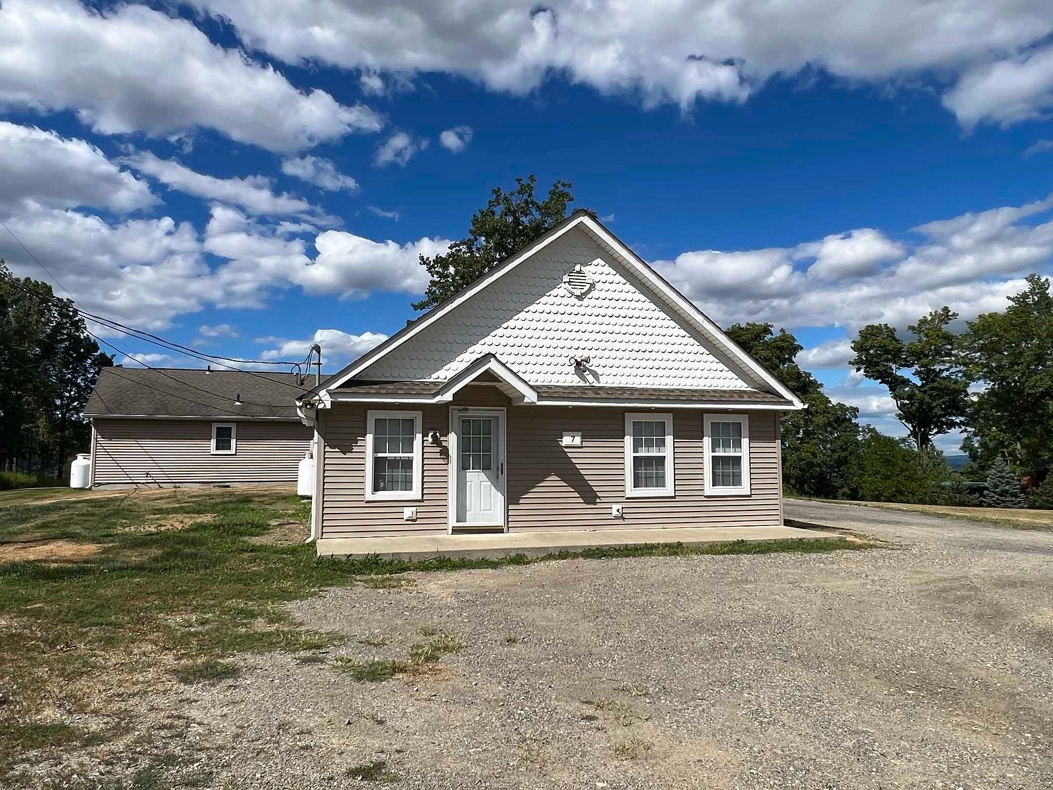 7 Dallis Ln, Fishkill, NY 12524 Zillow