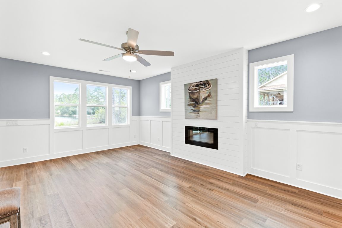 next background image