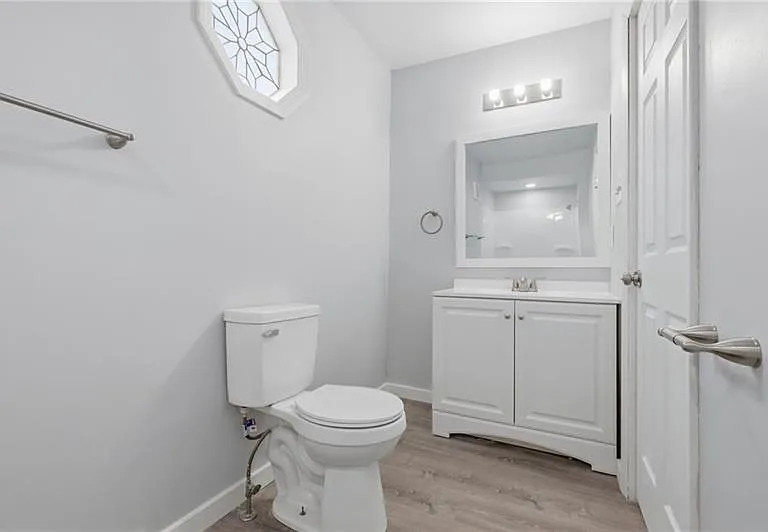 228 Sylvan Walk — Photo 32