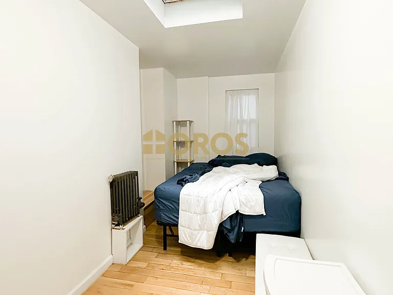 533 E 5th St #G1 — Photo 5