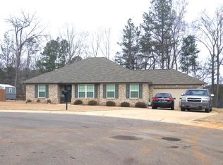 7426 Copper Ridge Ln, Pinson, AL 35126