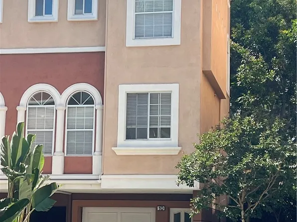 10 Palmieri Aisle, Irvine, CA 92606