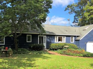 3598 N M 63, Benton Harbor, MI 49022