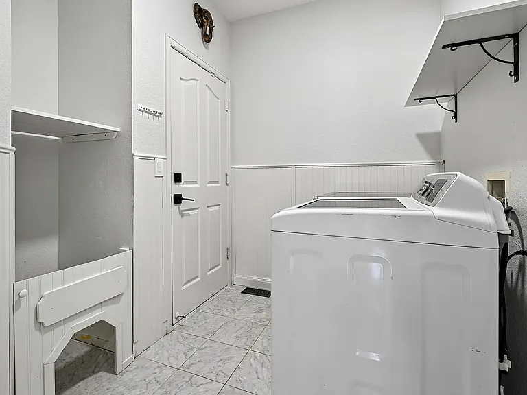 21665 Mount Elbert Pl — Photo 18