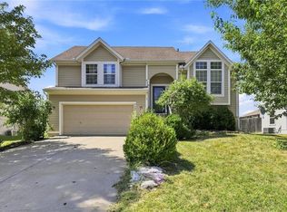728 S Maple St, Gardner, KS 66030
