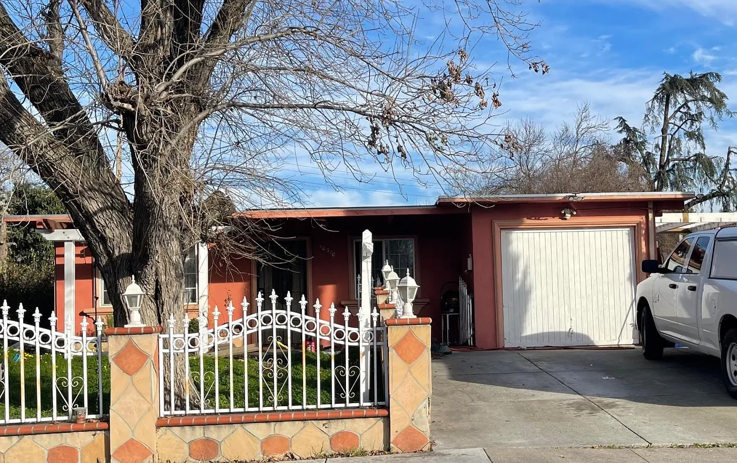 10310 Regan St photo 1