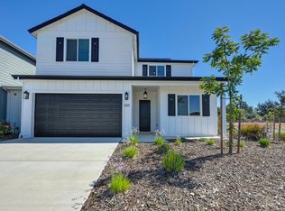 3301 Stone Field Way, Loomis, CA 95650
