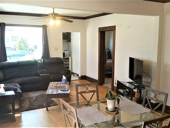 4th image of 2119 N 11th St #2121