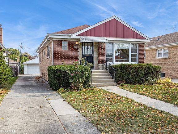 2nd image of 4349 N Oleander Ave