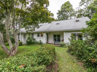 77 Ridgeway Ave, Setauket, NY 11733