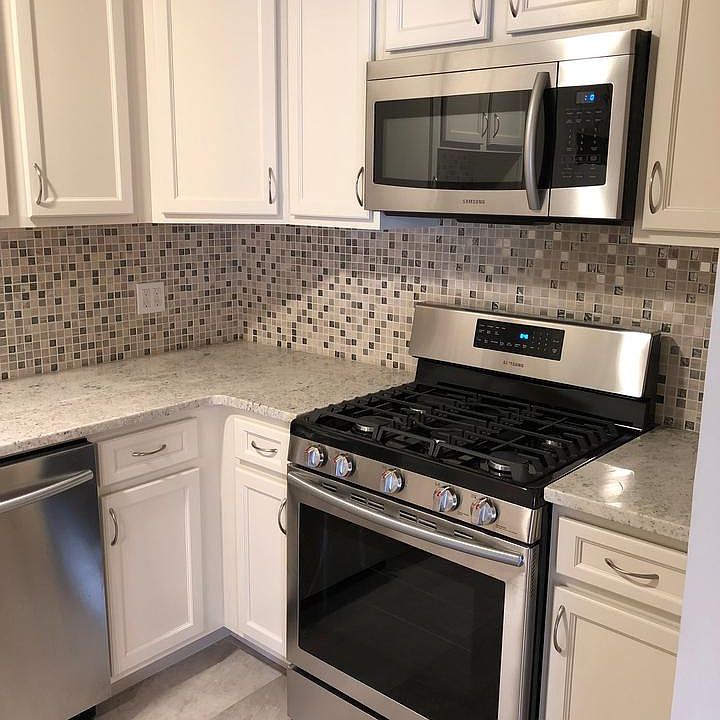 1st image of 204 Cork Ln APT T2
