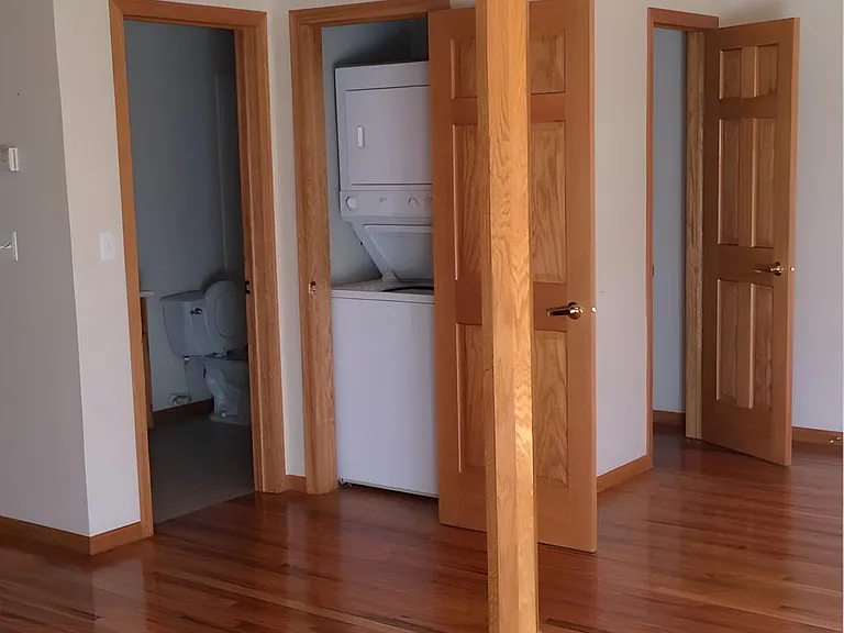 Twin Pines Apartments — Photo 21