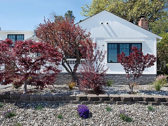 2nd image of 740 Alameda De Las Pulgas