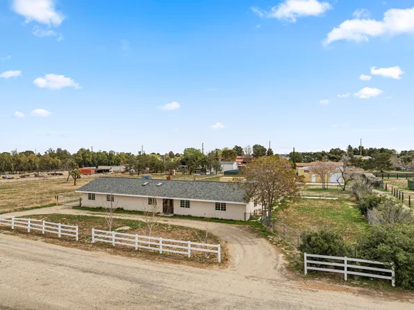 42620 21st St W, Lancaster, CA 93536