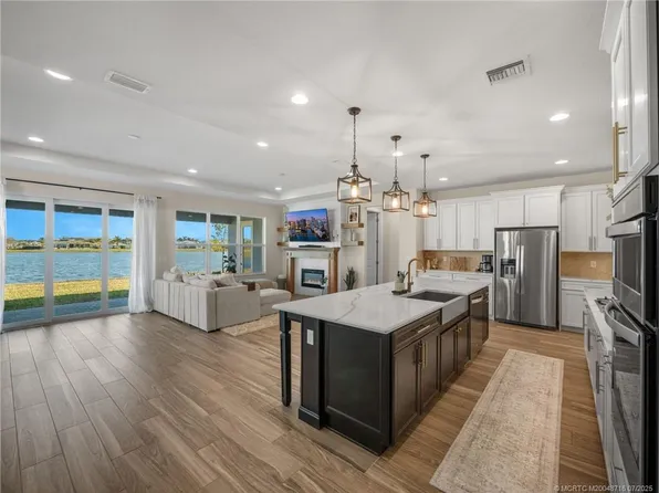 11532 SW Lyra Dr, Port Saint Lucie, FL 34987