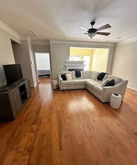 5205 Berkeley Estates Dr — Photo 2