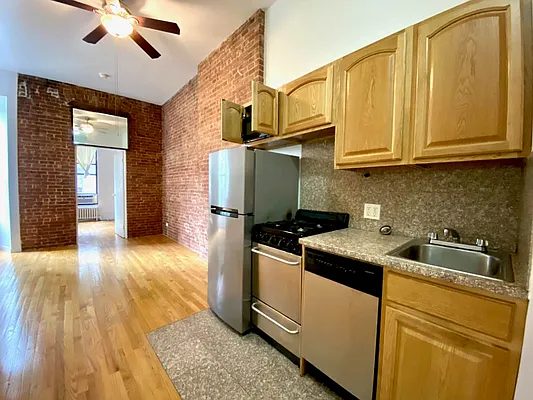 Rented by Corcoran | media 19