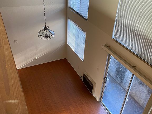 5th image of 10144 Tabor St APT 209