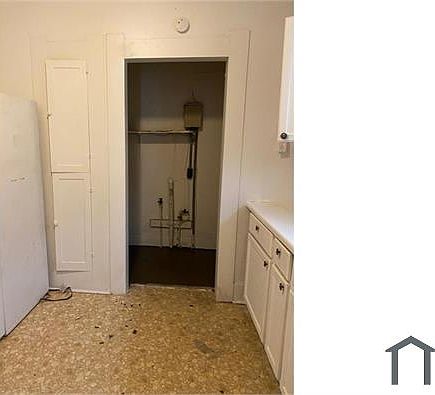 4th image of 2379 Victoria St