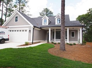 121 Smathers Dr, West End, NC 27376