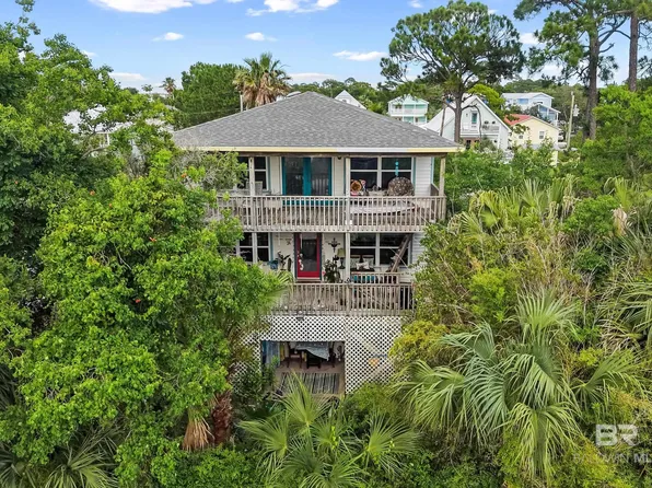 5715 Bayou Saint John Ave, Orange Beach, AL 36561